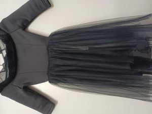 Kids Costumes to Hire - Black dress with fur collar - 8 Years